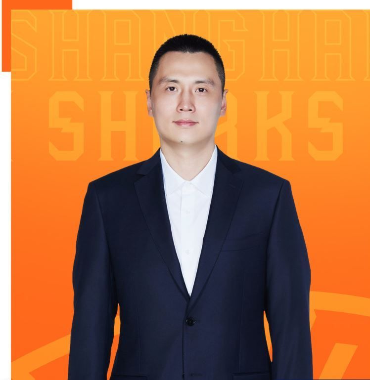 😏豪取10连胜队史近8年最长纪录！卢伟：每天亲自带年轻球员对抗投篮